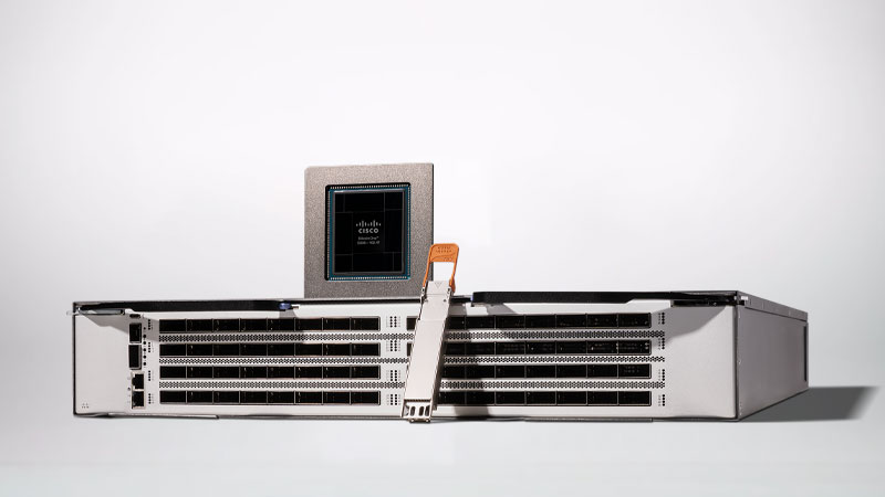 Cisco network switch with a Cisco Silicon chip and a transceiver.
